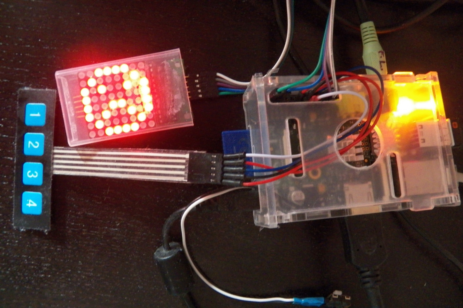 Вывод температуры, пробок и курса валют на светодиодную матрицу Raspberry Pi - 2