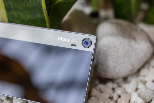 Представлен смартфон Lenovo Vibe Shot с 16-мегапиксельной камерой, металлическим корпусом и 3 ГБ ОЗУ (Обновлено) - 2 Lenovo Vibe Shot