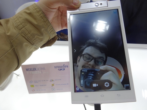 Wexler представила новые смартфоны и планшеты на MWC 2015 (живые фото) - 4
