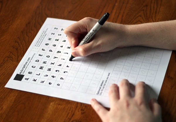 Как сделать персональный шрифт из своего почерка за три минуты - 1 image