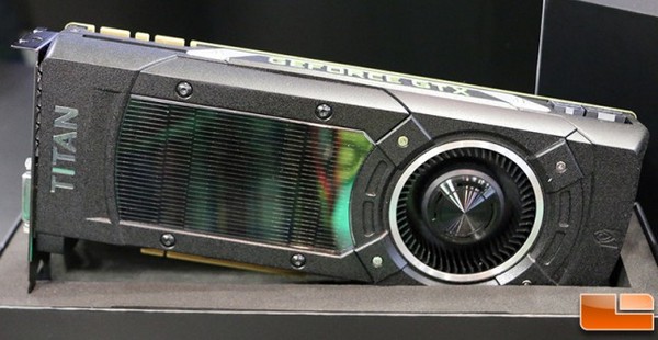 Фотогалерея дня: видеокарта GeForce GTX Titan X - 2 GeForce GTX Titan X