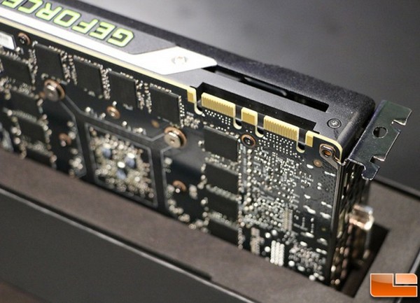 Фотогалерея дня: видеокарта GeForce GTX Titan X - 5 GeForce GTX Titan X