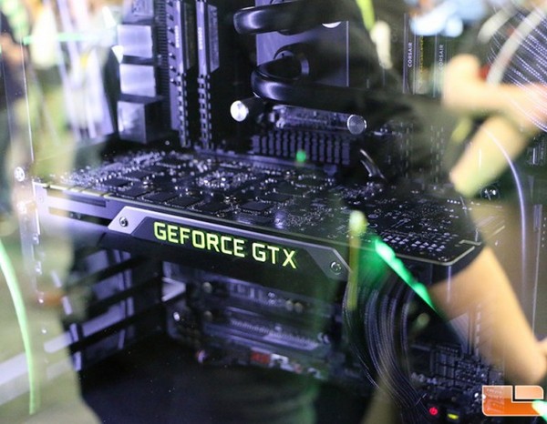 Фотогалерея дня: видеокарта GeForce GTX Titan X - 1 GeForce GTX Titan X