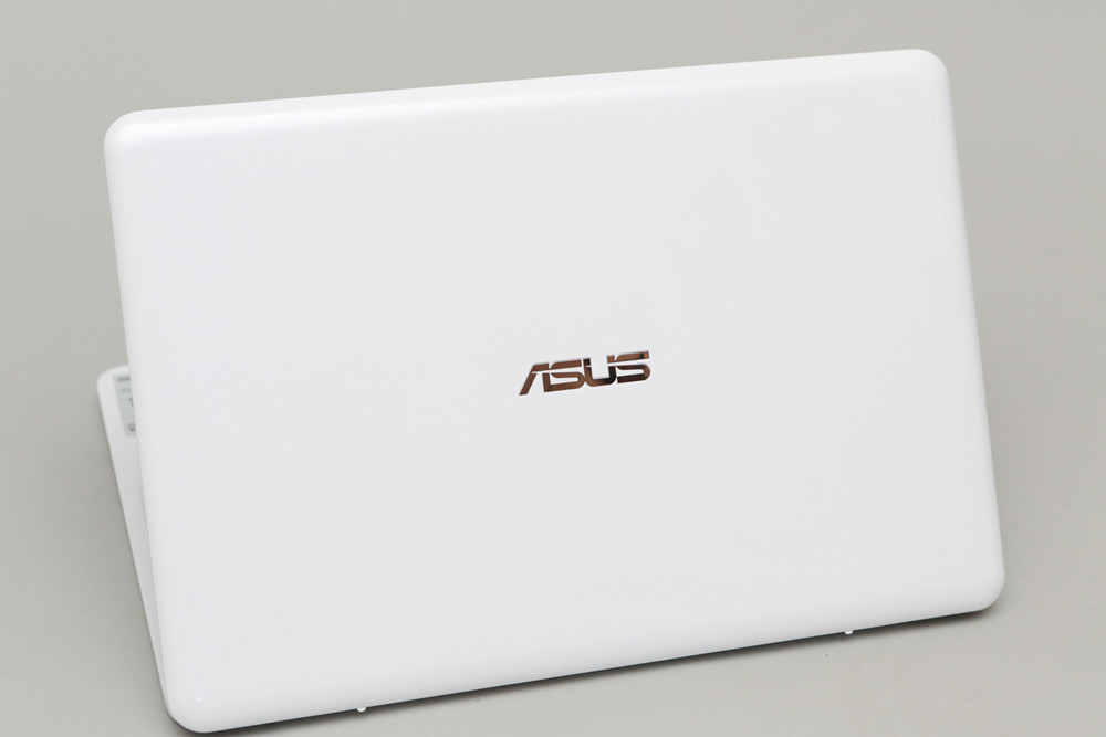 Обзор ноутбука ASUS EeeBook X205TA - 11