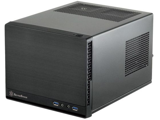 В корпусе SilverStone Sugo SG13 для плат типоразмера mini-ITX помещается СВО и карты расширения длиной до 267 мм