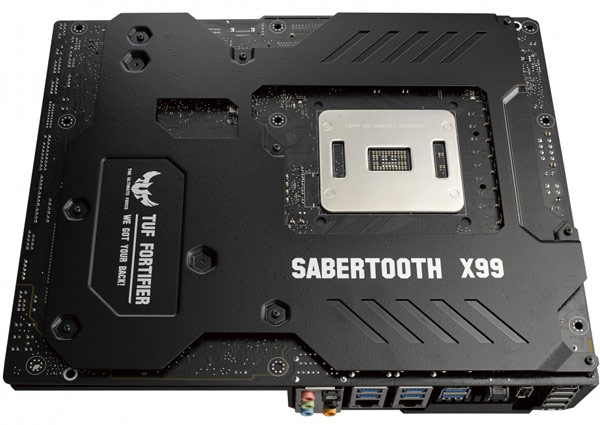 В оснащении Asus TUF Sabertooth X99 можно выделить два порта USB 3.1 с разъемами Type-A
