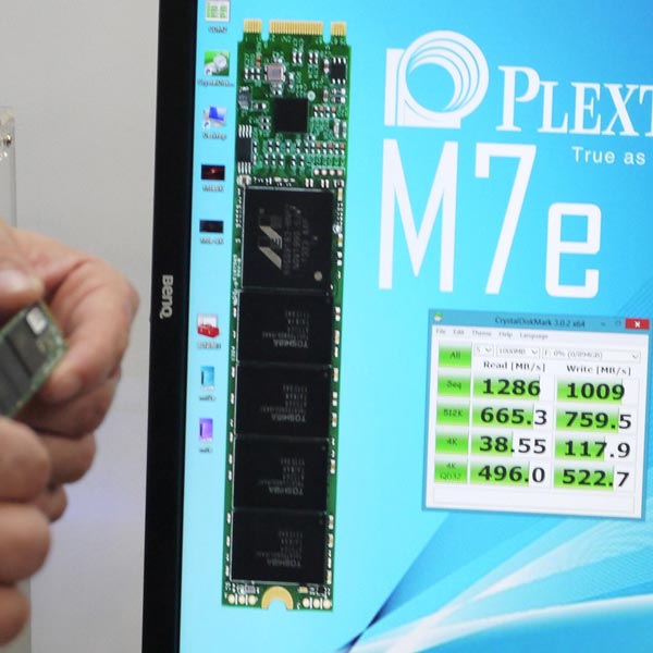 Выпустить SSD Plextor M7e на рынок производитель рассчитывает в конце второго квартала