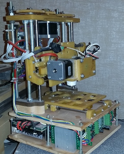 3D принтер с использованием привода «рейка шестерня» - 1