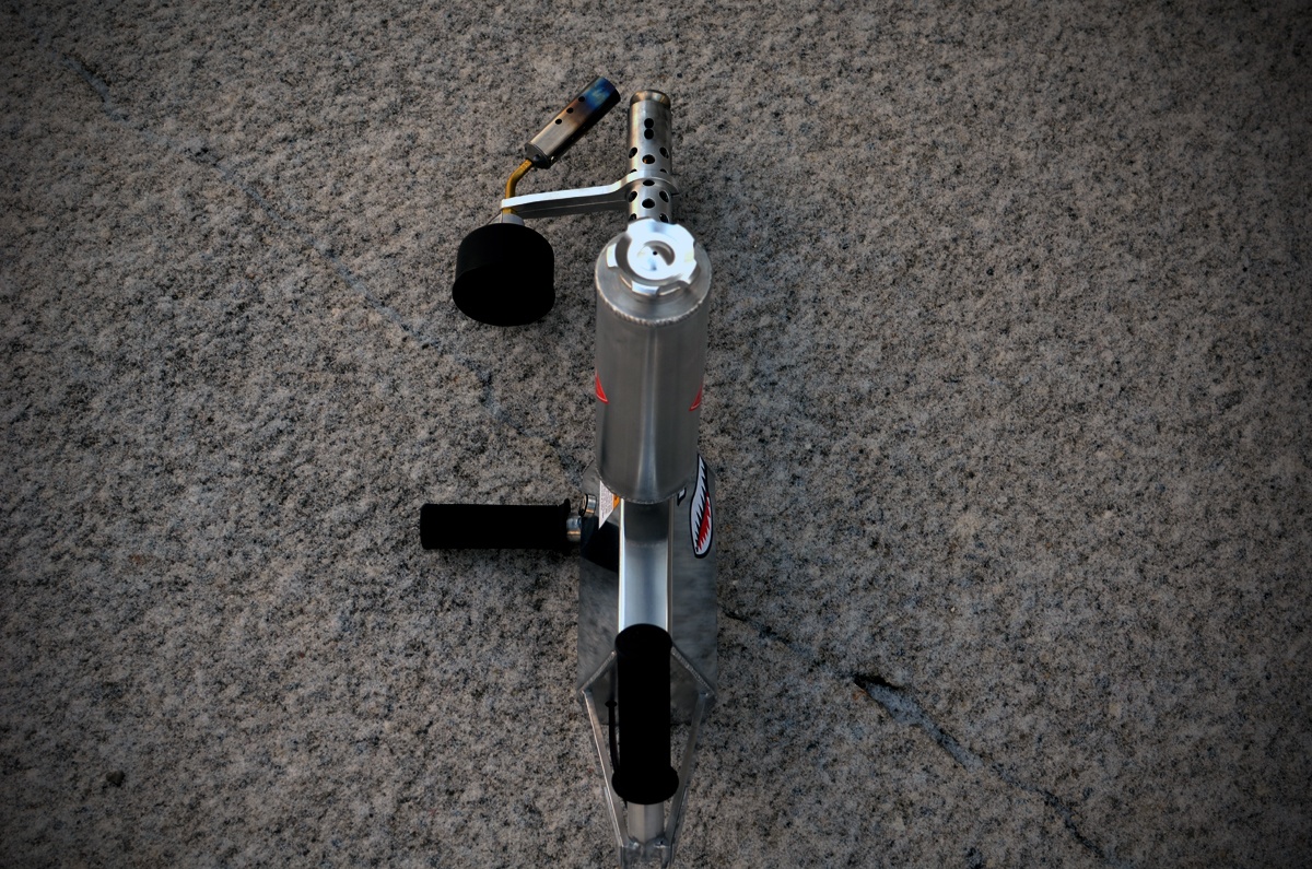 Бытовой мини-огнемет для истинных ценителей прекрасного - 3 image