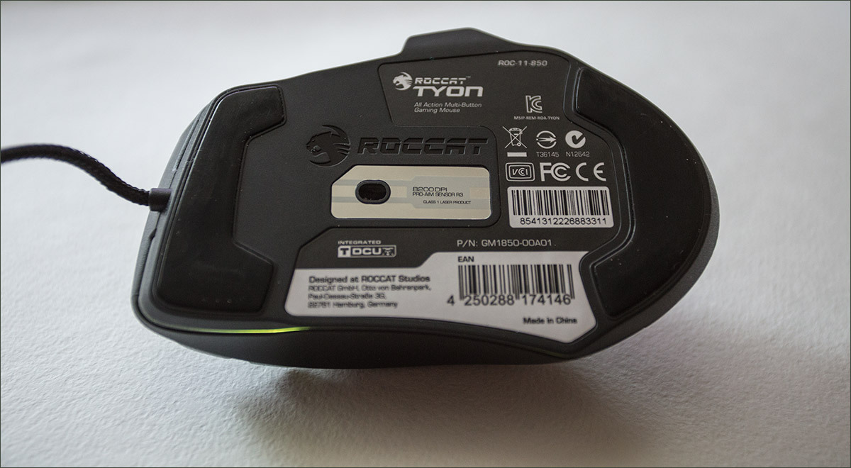Roccat Tyon Black: гибрид мышки и геймпада - 8