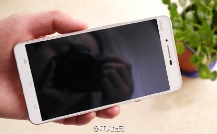 Vivo Xplay 5S