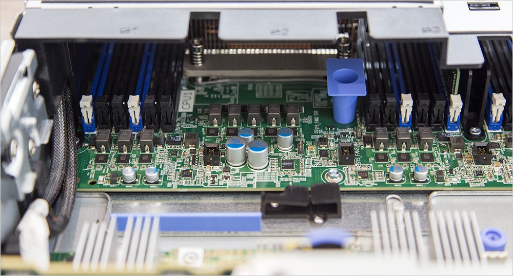 ThinkServer RD650: анатомия сервера нового поколения от Lenovo - 34