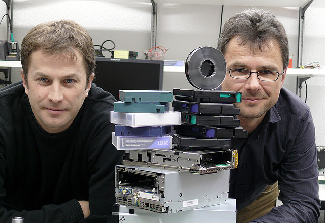 Будущее магнитной ленты: 220 терабайт на одной бобине - 3 image