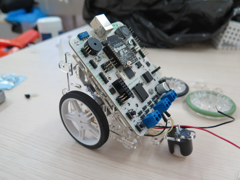 Как мы придумывали конструктор для детской робототехники. Часть 0. Акрил - 5