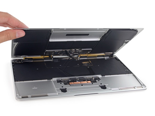 Разборка Retina Macbook 2015 от iFixit: невозможно ни отремонтировать, ни проапгрейдить - 2