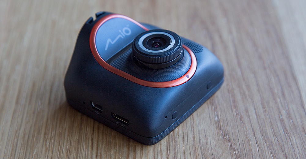 Обзор флагманского видеорегистратора MIO MiVue 588 - 5 Обзор флагманского видеорегистратора MIO MiVue 588 - 5