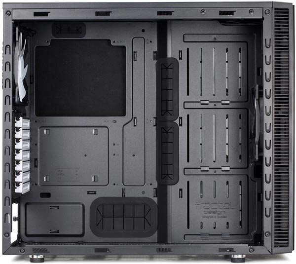 Корпус Fractal Design Define S предложен в базовом варианте и варианте с окном на боковой панели