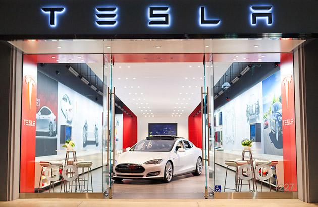 Федеральная торговая комиссия поддержала Tesla в вопросе прямых продаж электрокаров покупателям - 1