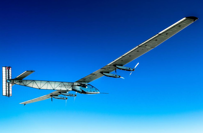 Полёт через Тихий Океан станет моментом истины для Solar Impulse 2: команда готовится к пятидневному перелёту - 1 image