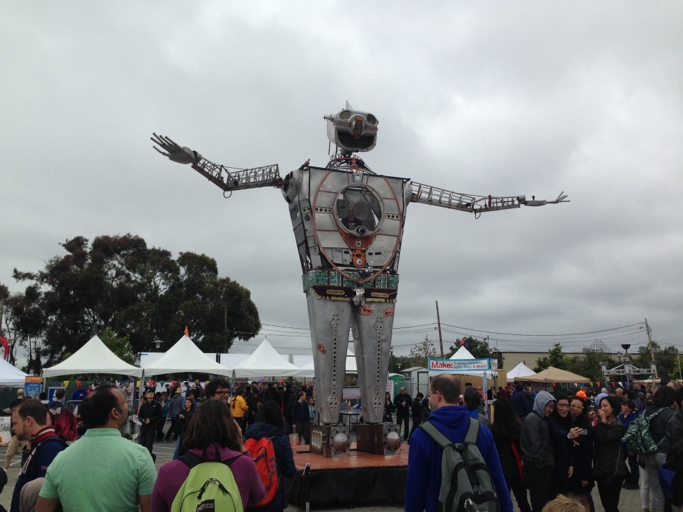Maker Faire-2015: гигантские стреляющие роботы и другие интересные экспонаты - 8 Maker Faire-2015: гигантские стреляющие роботы и другие интересные экспонаты - 8