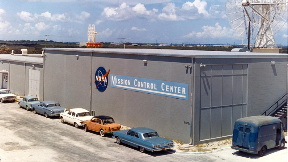 Центр управления полётами NASA в Хьюстоне отпраздновал 50-летие - 4 image