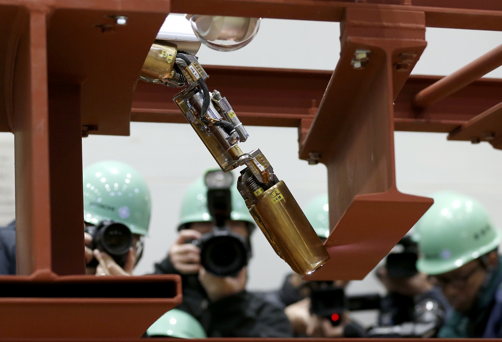 О маленьком героическом роботе, застрявшем внутри ядерного реактора Фукусимы-1 - 3 image