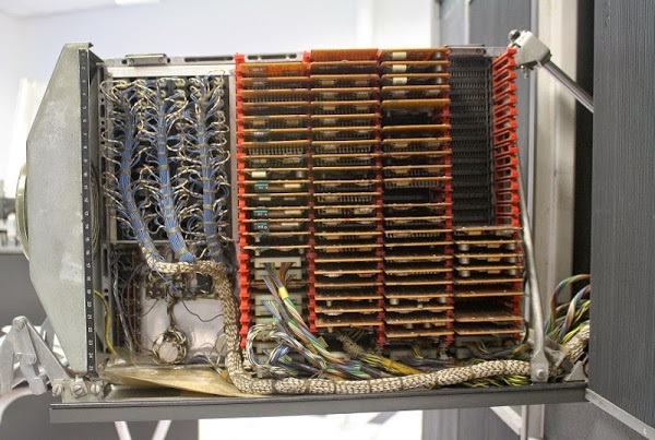 Майнинг биткоинов на 55-летнем ветеране IBM 1401 - 4