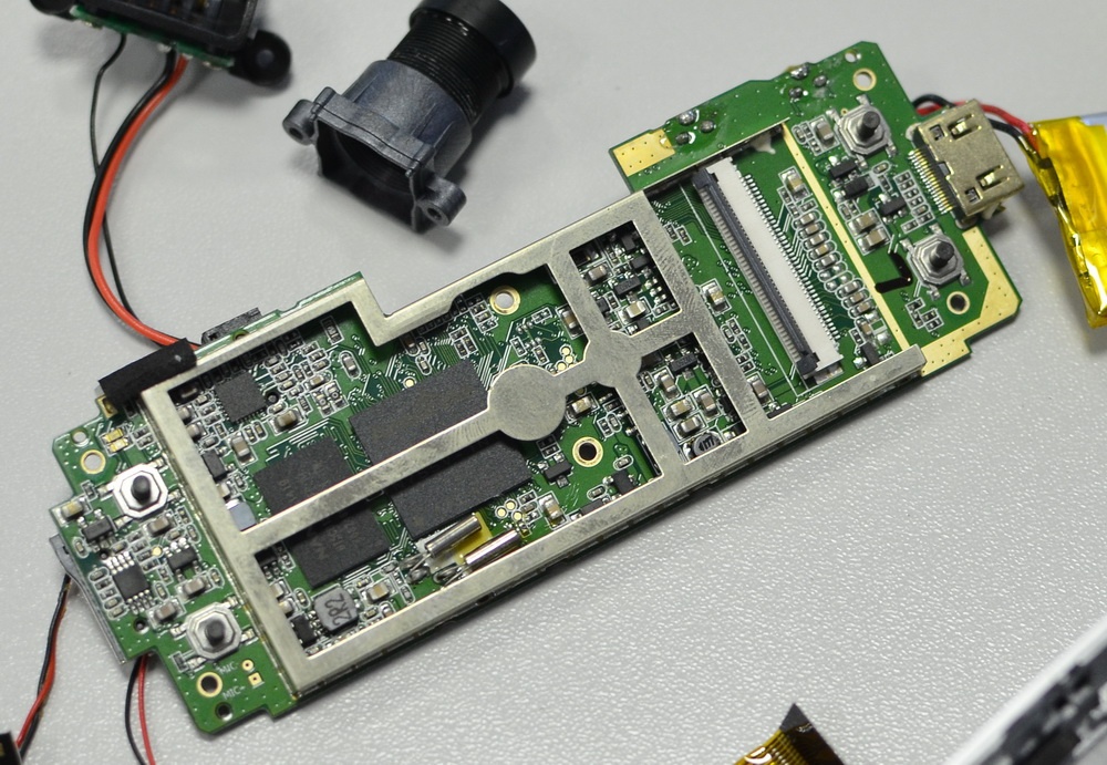 Разбираем до винтика: как я участвовал в «растерзании» регистраторов Datakam, teXet, Mio и BlackVue - 101 Разбираем до винтика: как я участвовал в «растерзании» регистраторов Datakam, teXet, Mio и BlackVue - 101