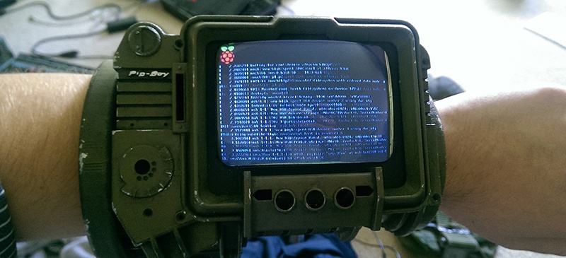 PipBoy из Fallout 3 на Raspberry Pi - 1