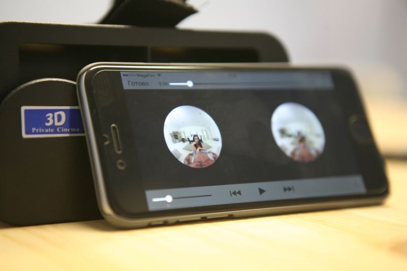 Студия Naughty America начала выпуск фильмов категории «ХХХ» для видеоочков, а мы — протестировали одно видео - 2