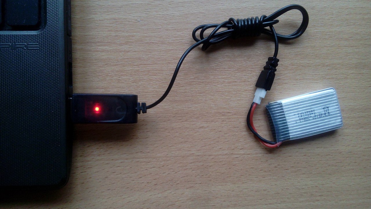 Видео-трансляция с квадрокоптера за 75$? Смотрим Syma X5SW - 3 Видео-трансляция с квадрокоптера за 75$? Смотрим Syma X5SW - 3