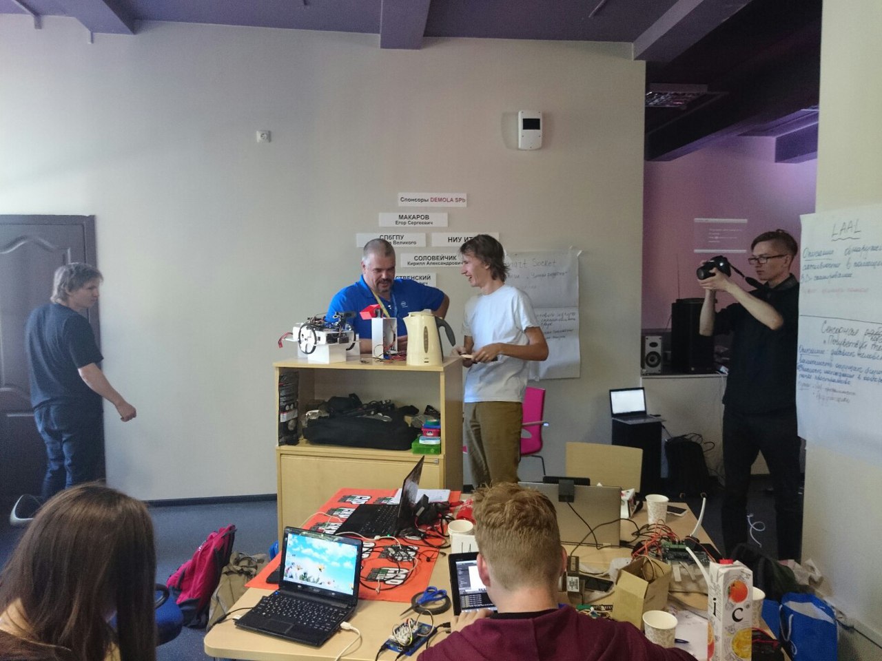 Intel IoT Roadshow или виртуальная реальность в реальном мире - 6 Intel IoT Roadshow или виртуальная реальность в реальном мире - 6