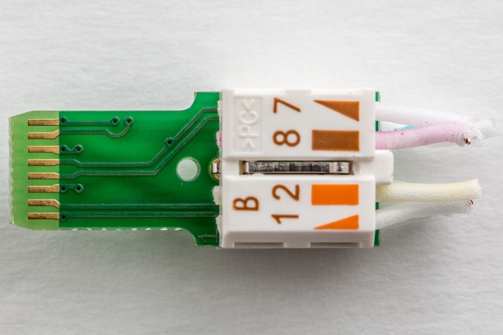 Журналисты ресурса Ars Technica разобрались, что внутри у дорогого аудиофильского ethernet-кабеля - 11 Журналисты ресурса Ars Technica разобрались, что внутри у дорогого аудиофильского ethernet-кабеля - 11