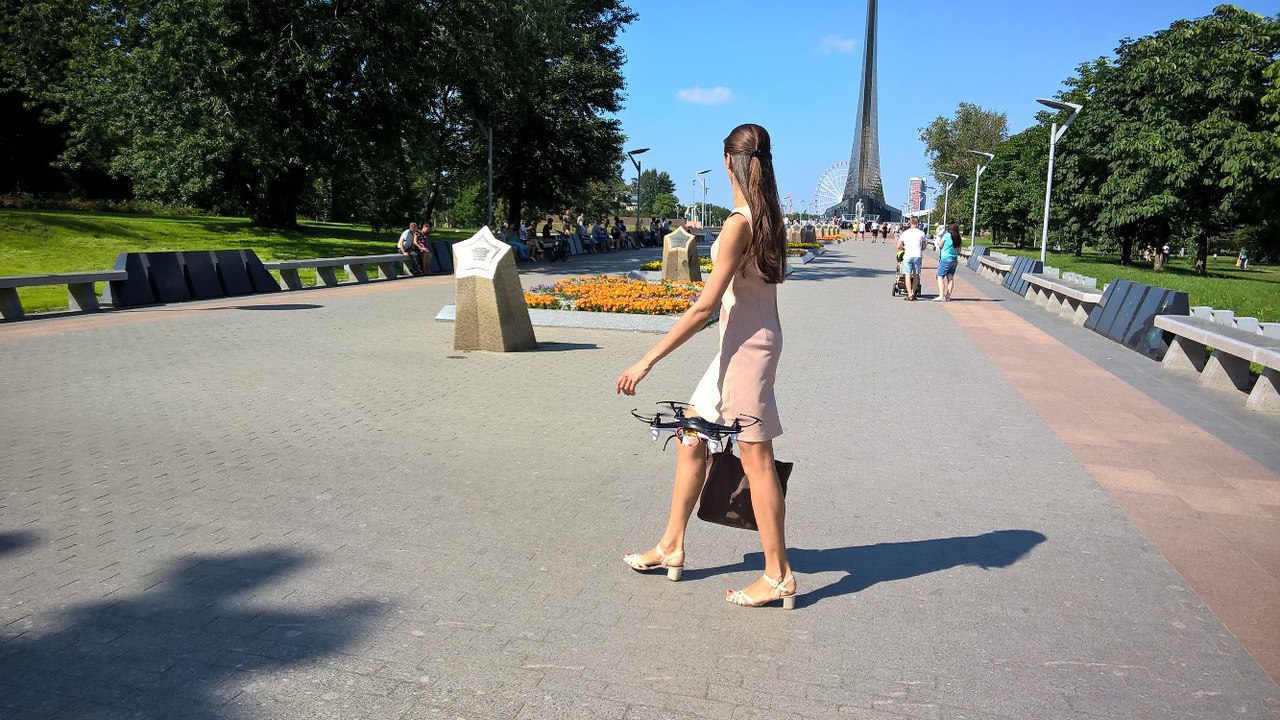 Небольшой квадрокоптер Yifei Model XS за скромные 20$ из поднебесной - 8 Небольшой квадрокоптер Yifei Model XS за скромные 20$ из поднебесной - 8