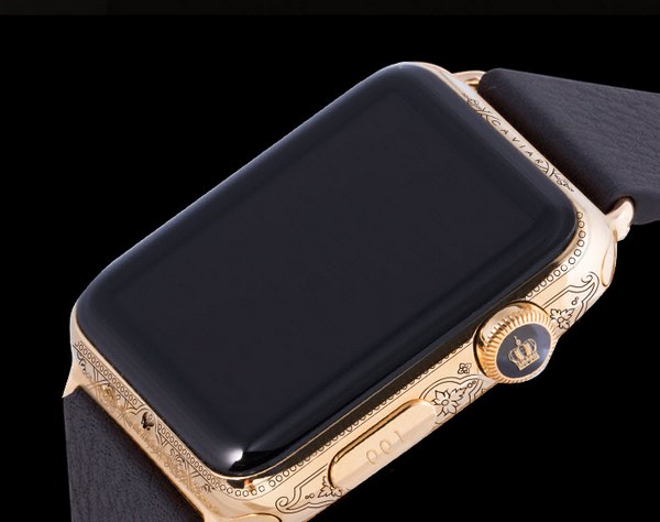 Открывает линейку Apple Watch Epoca Imperia Peter I за 182 тыс. руб.