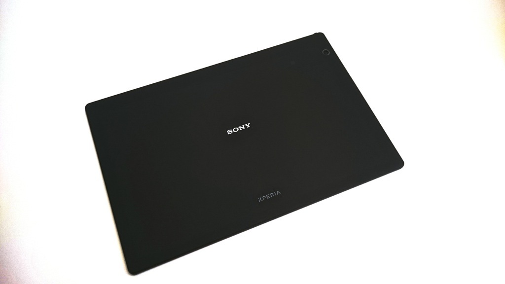 Обзор Xperia Z4 Tablet - 4