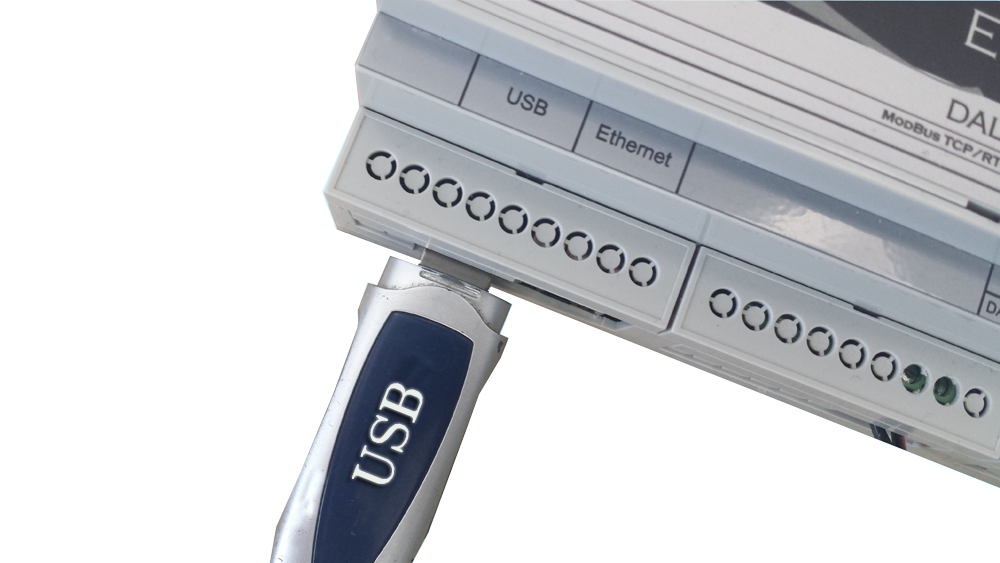 USB bootloader на микроконтроллере: обновление прошивки с флешки - 1