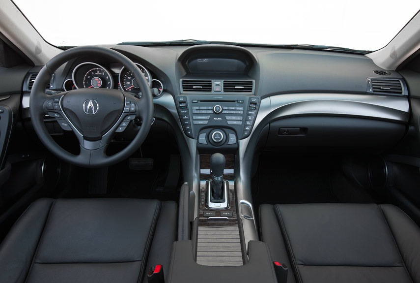 10 лучших автомобилей для меломанов - 7 10 лучших автомобилей для меломанов - 7