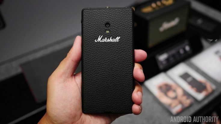 Смартфон Marshall London предстал на живых фото