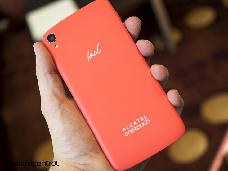 Смартфон Alcatel OneTouch Idol 3 будет доступен в различных цветовых вариантах