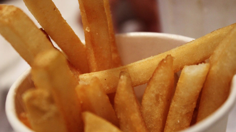 В Нидерландах создали торговый автомат, продающий картошку фри - 1 В Нидерландах создали торговый автомат, продающий картошку фри - 1