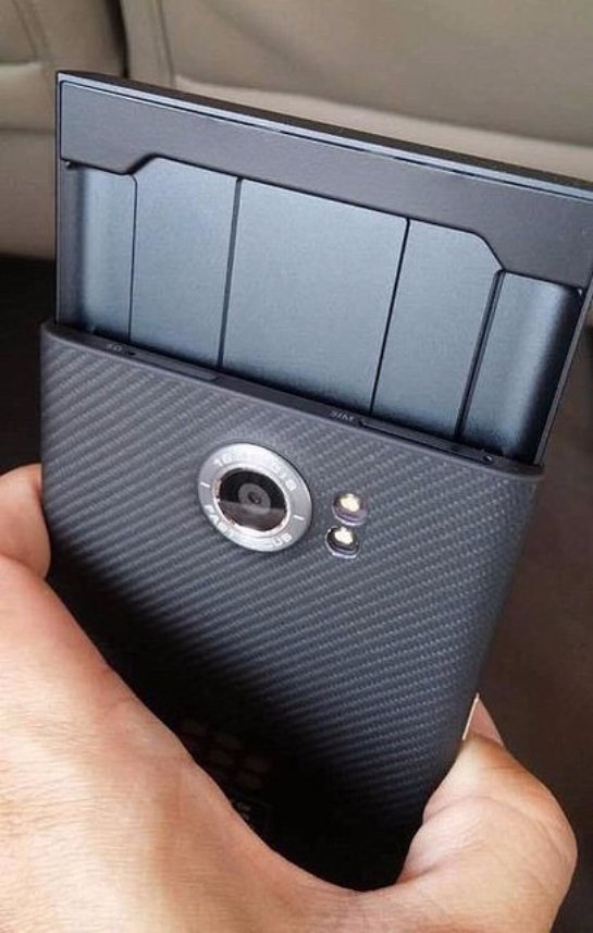 Появились новые снимки слайдера BlackBerry Venice - 2 сссс