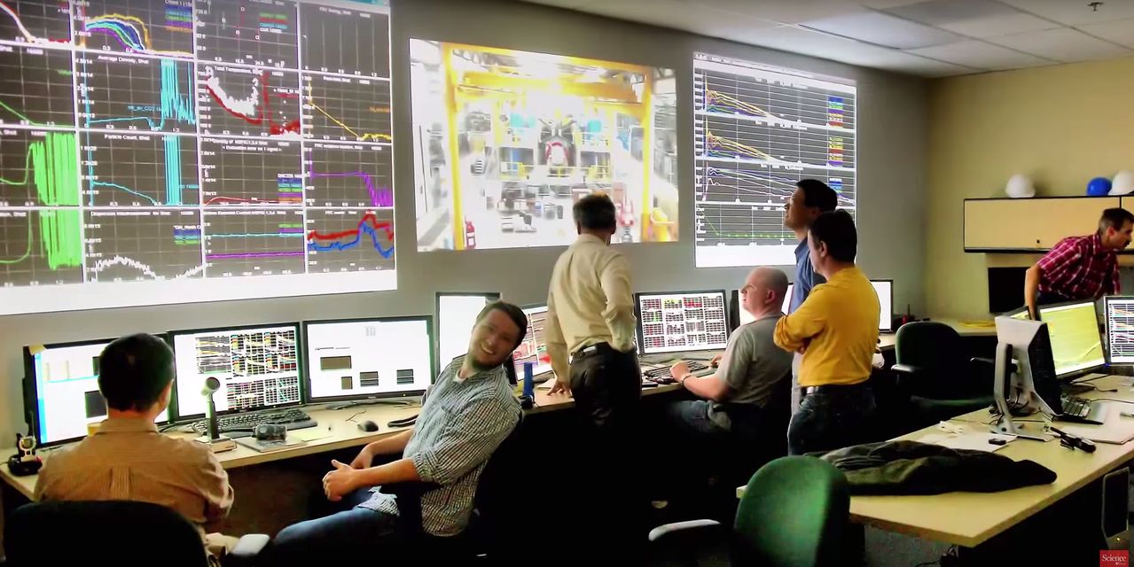 Термоядерный реактор на плазменных вихрях от Tri Alpha - 8 image