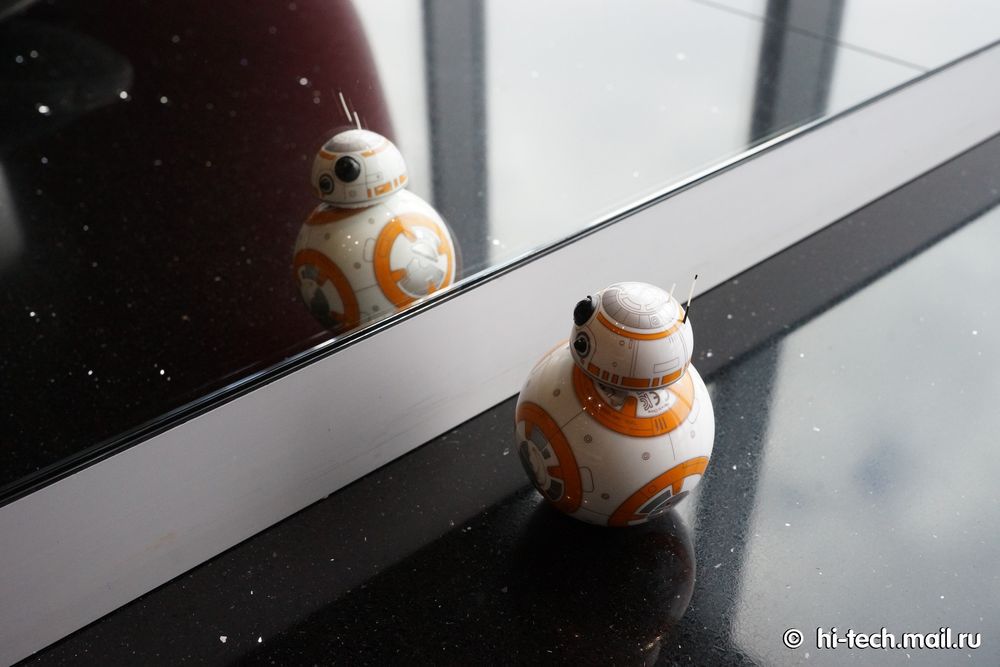 Обзор Sphero BB-8, робота из «Звёздных войн» - 1 Обзор Sphero BB-8, робота из «Звёздных войн» - 1