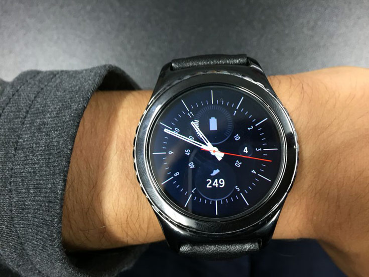 Продажи умных часов Samsung Gear S2 в модификациях Sport и Classic начнутся в октябре