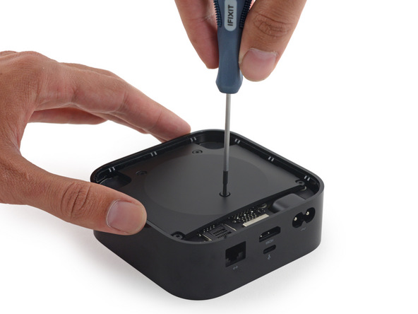 iFixit поставили новой приставке Apple TV восемь баллов