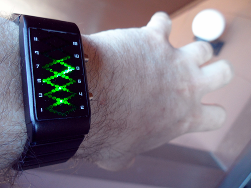 Всему свое время: 10 интересных моделей наручных Geek-часов за последние 10 лет - 15 Всему свое время: 10 интересных моделей наручных Geek-часов за последние 10 лет - 15