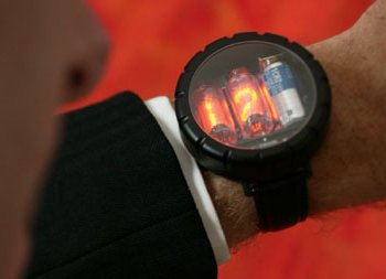 Всему свое время: 10 интересных моделей наручных Geek-часов за последние 10 лет - 9 Всему свое время: 10 интересных моделей наручных Geek-часов за последние 10 лет - 9