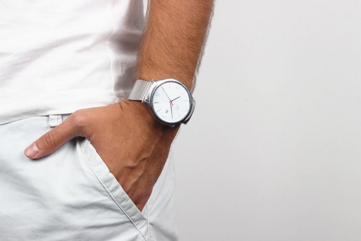Часы Elephone Ele Watch получат экран диаметром 1,5 дюйма