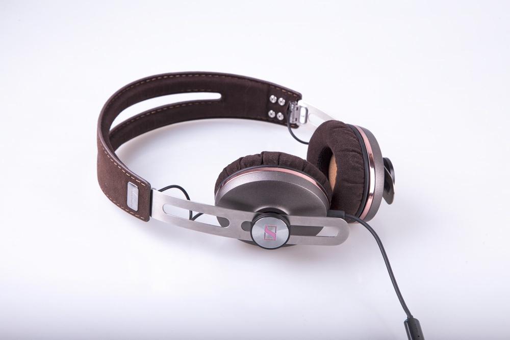 Музыка в современном стиле: Обзор наушников Sennheiser Momentum 2 on-ear - 1